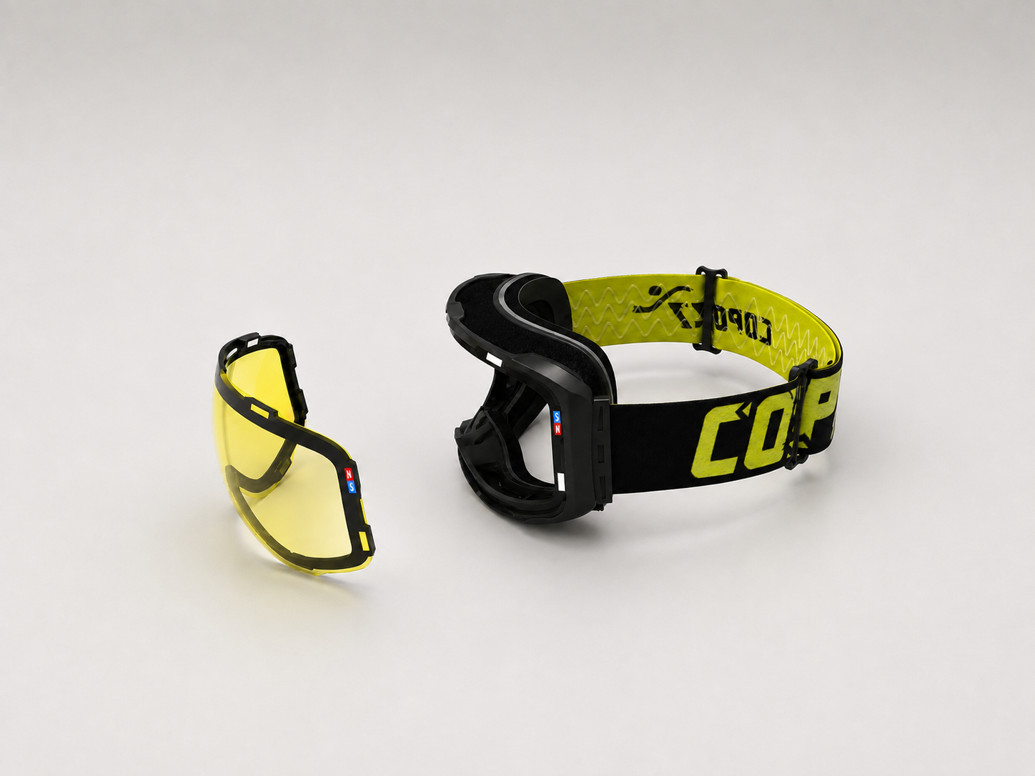 ZUMMIT Magnetic Pro Ski Goggles